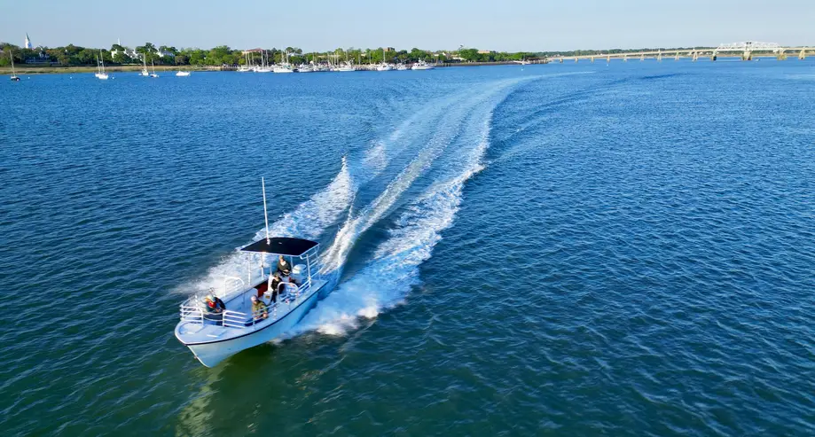 Beaufort River Tour (90 Min)